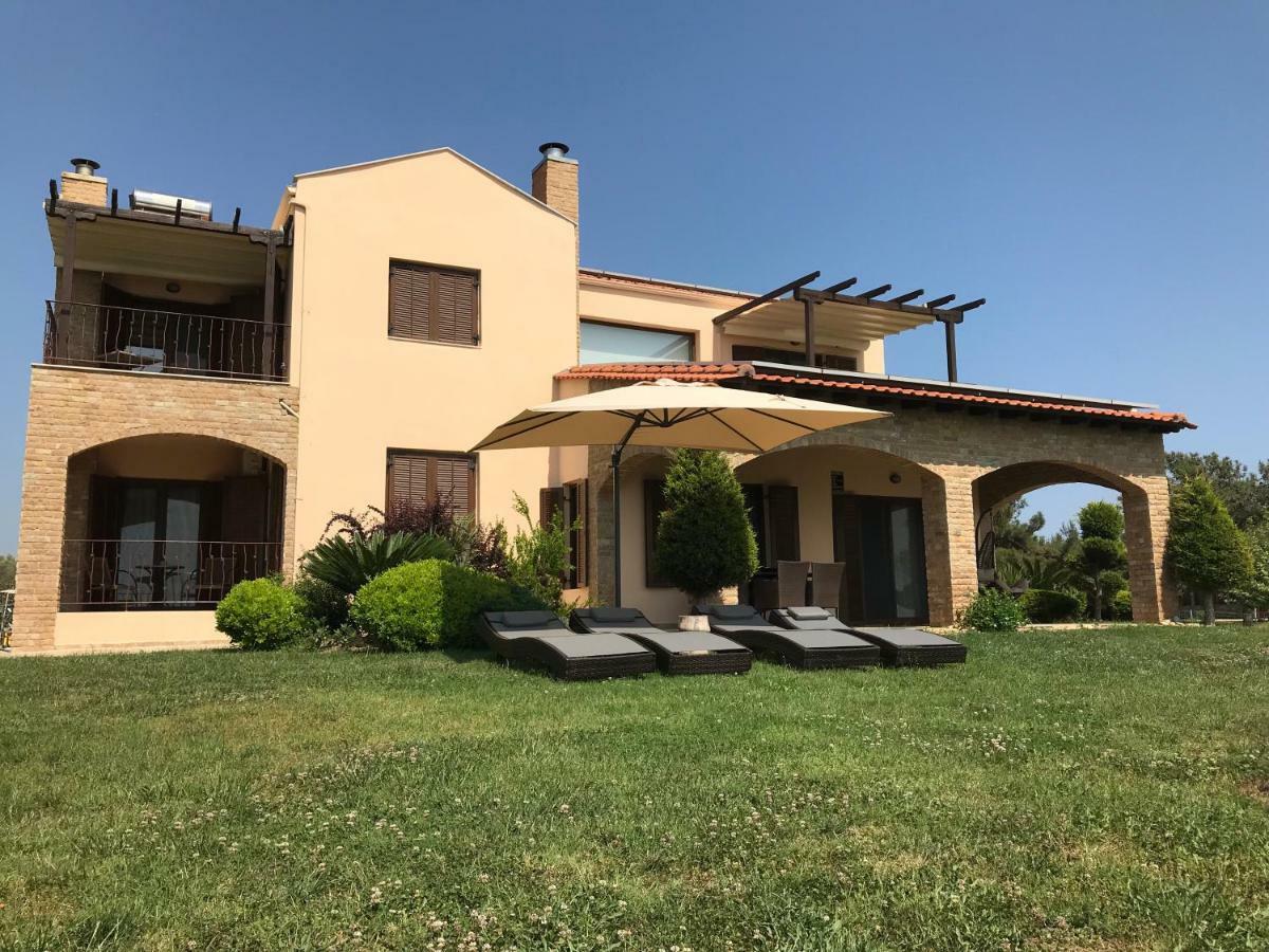 M Varkes Villa نيا موذانيا المظهر الخارجي الصورة
