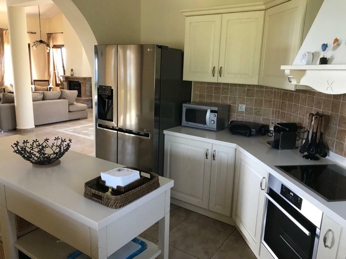 M Varkes Villa نيا موذانيا المظهر الخارجي الصورة